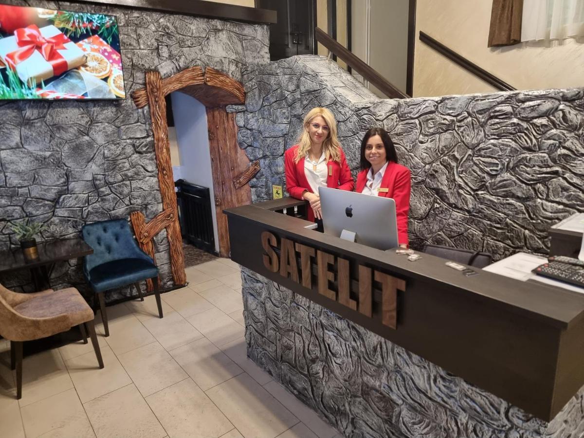 Club Satelit Zlatibor Hotel Buitenkant foto
