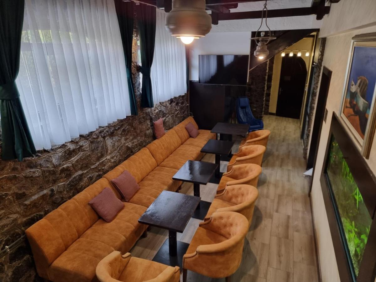 Club Satelit Zlatibor Hotel Buitenkant foto