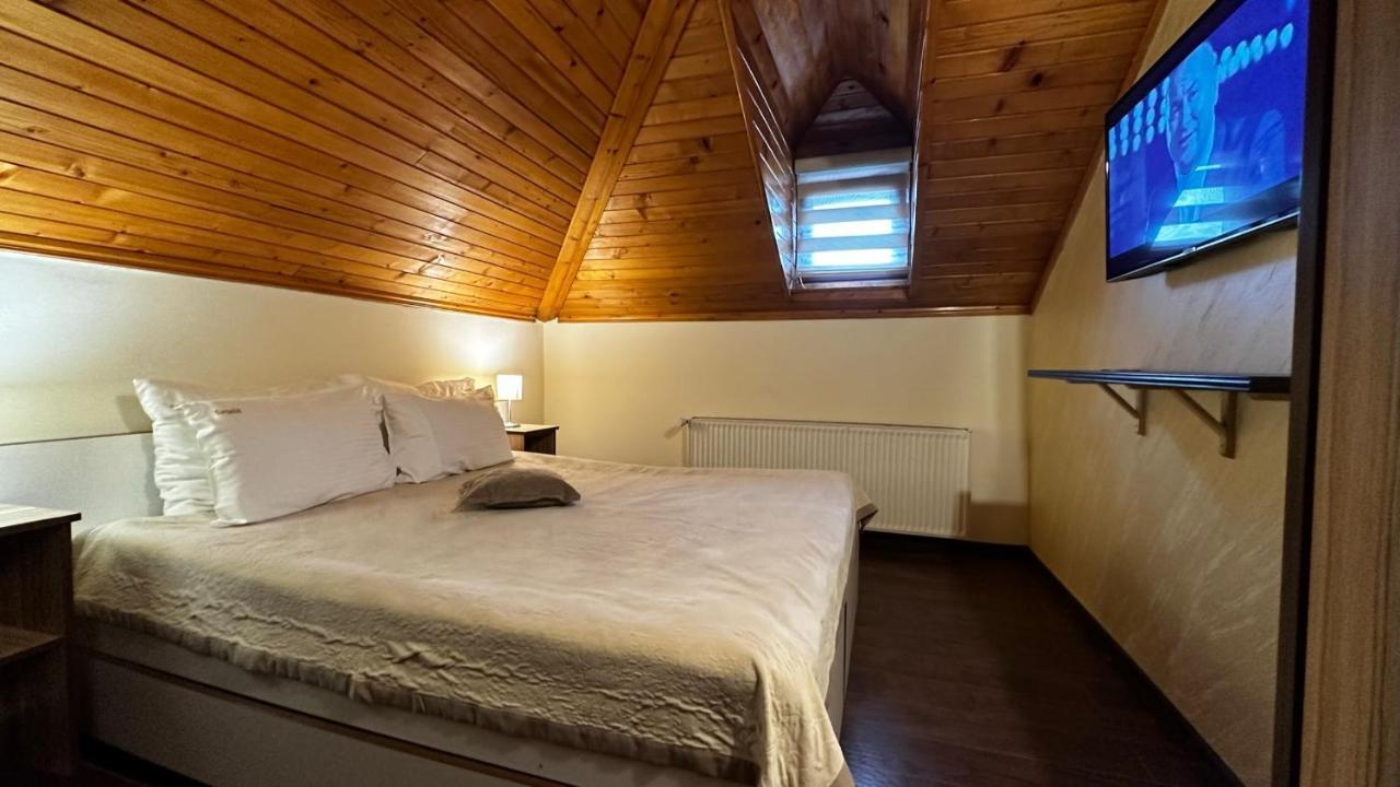 Club Satelit Zlatibor Hotel Buitenkant foto